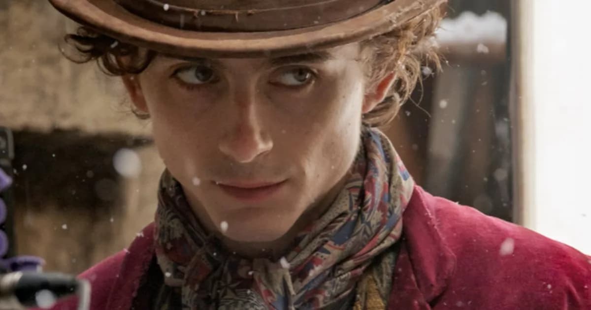 Timothée Chalamet aparece como Bob Dylan em fotos do set de A Complete Unknown