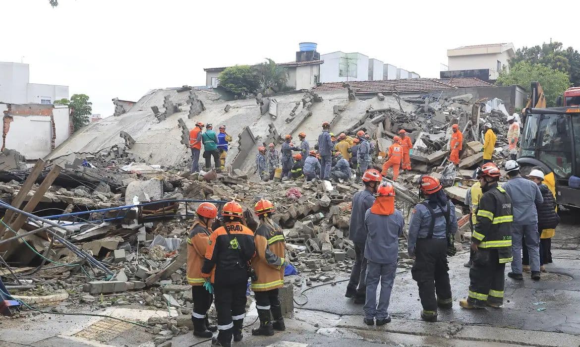 Chuvas intensas deixam oito mortos e desaparecidos na Grande São Paulo