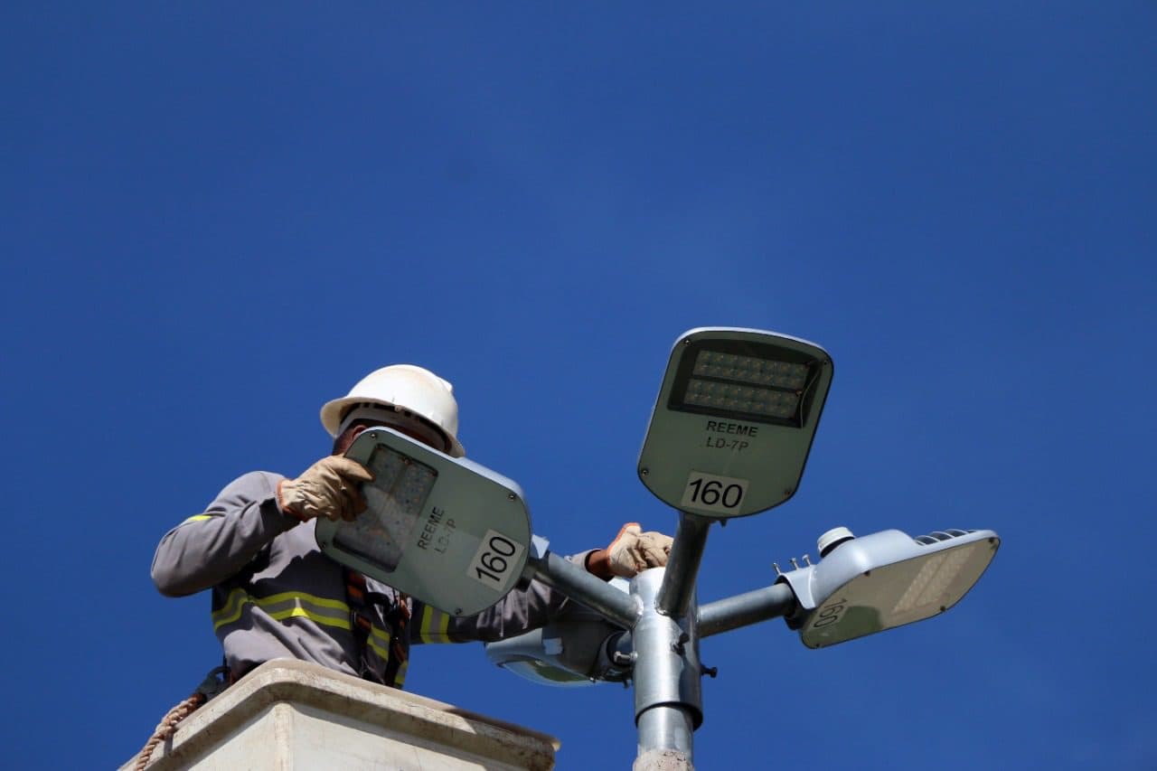 Parceria prevê mais eficiência na oferta de energia no DF