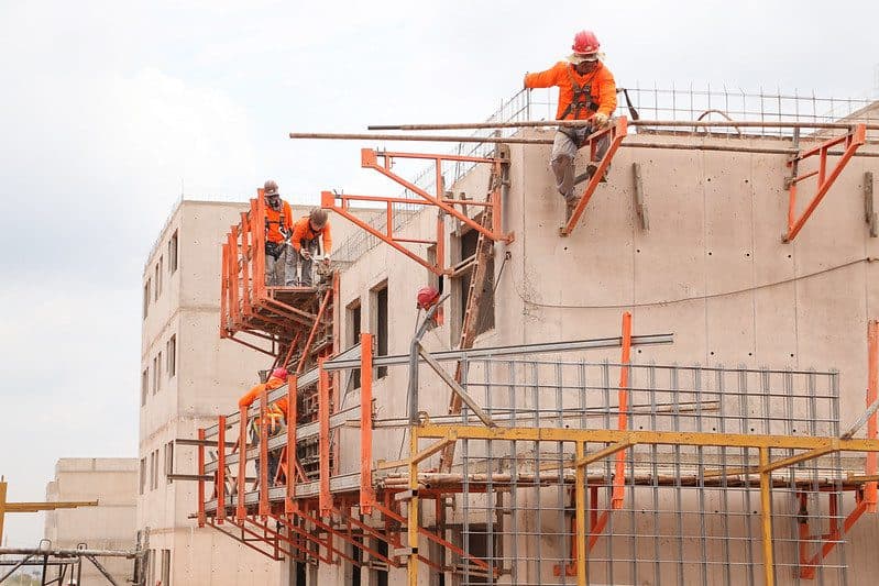 Nova regulamentação moderniza Código de Obras e Edificações