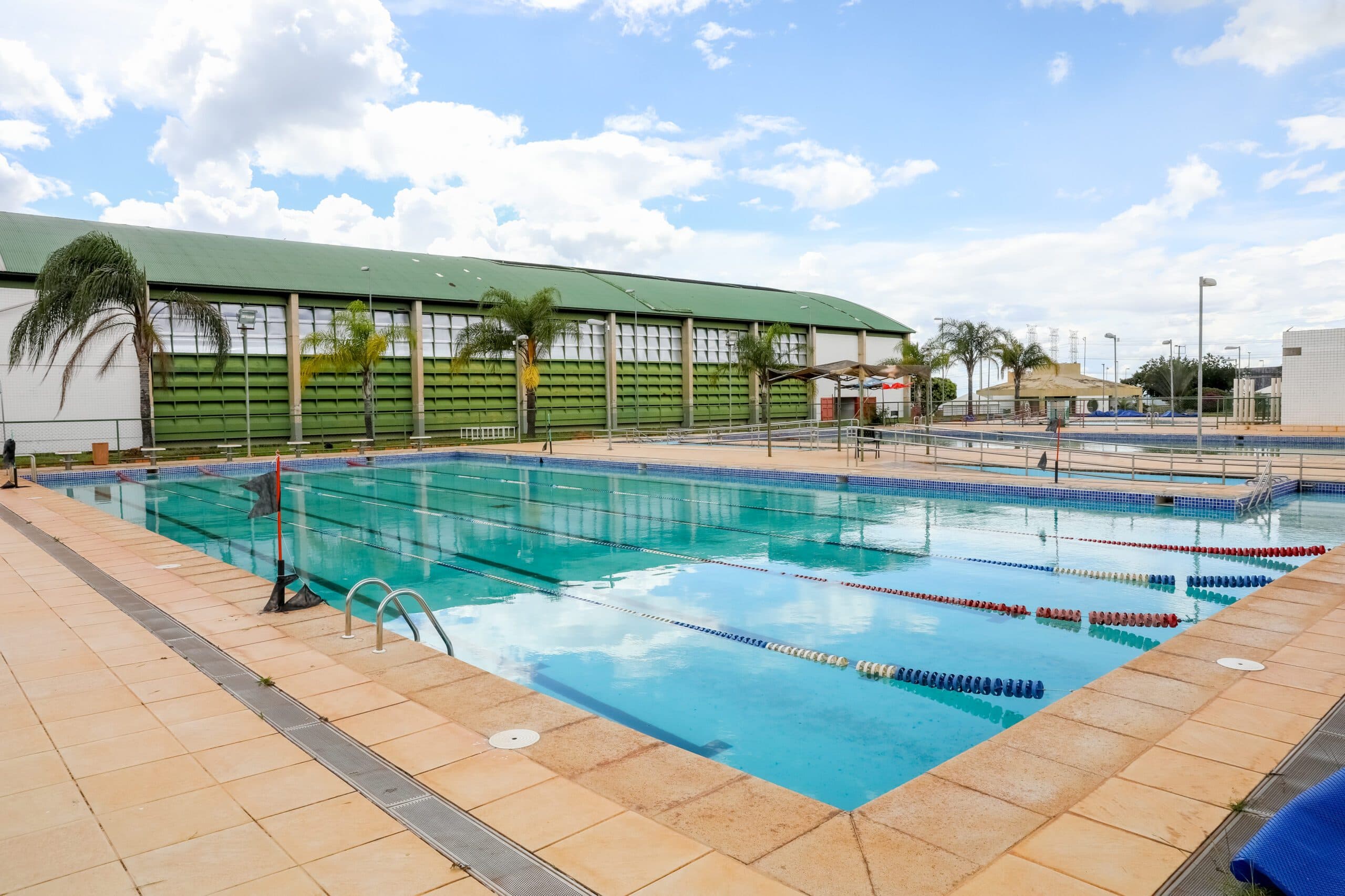 Piscinas novas e aquecedores para 11 centros olímpicos do DF