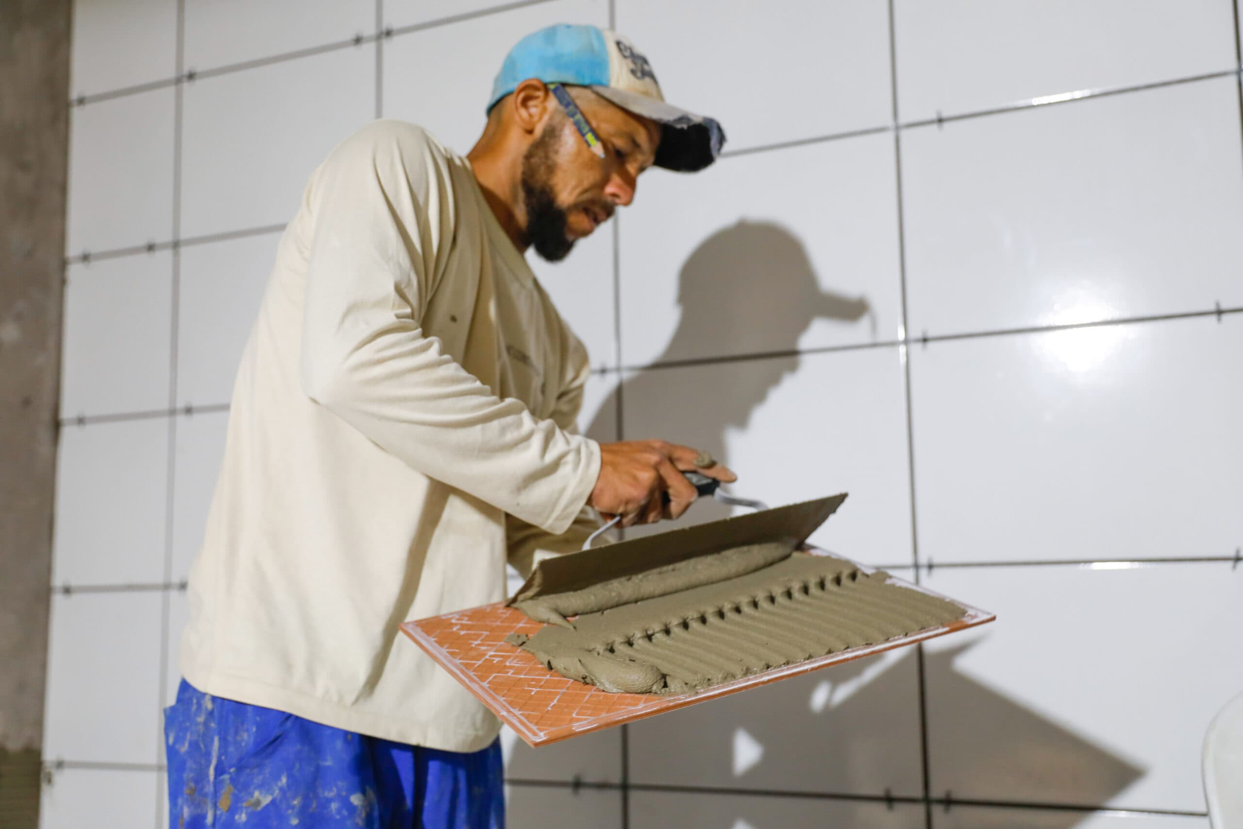 Sala técnica do Túnel de Taguatinga é revestida com cerâmica