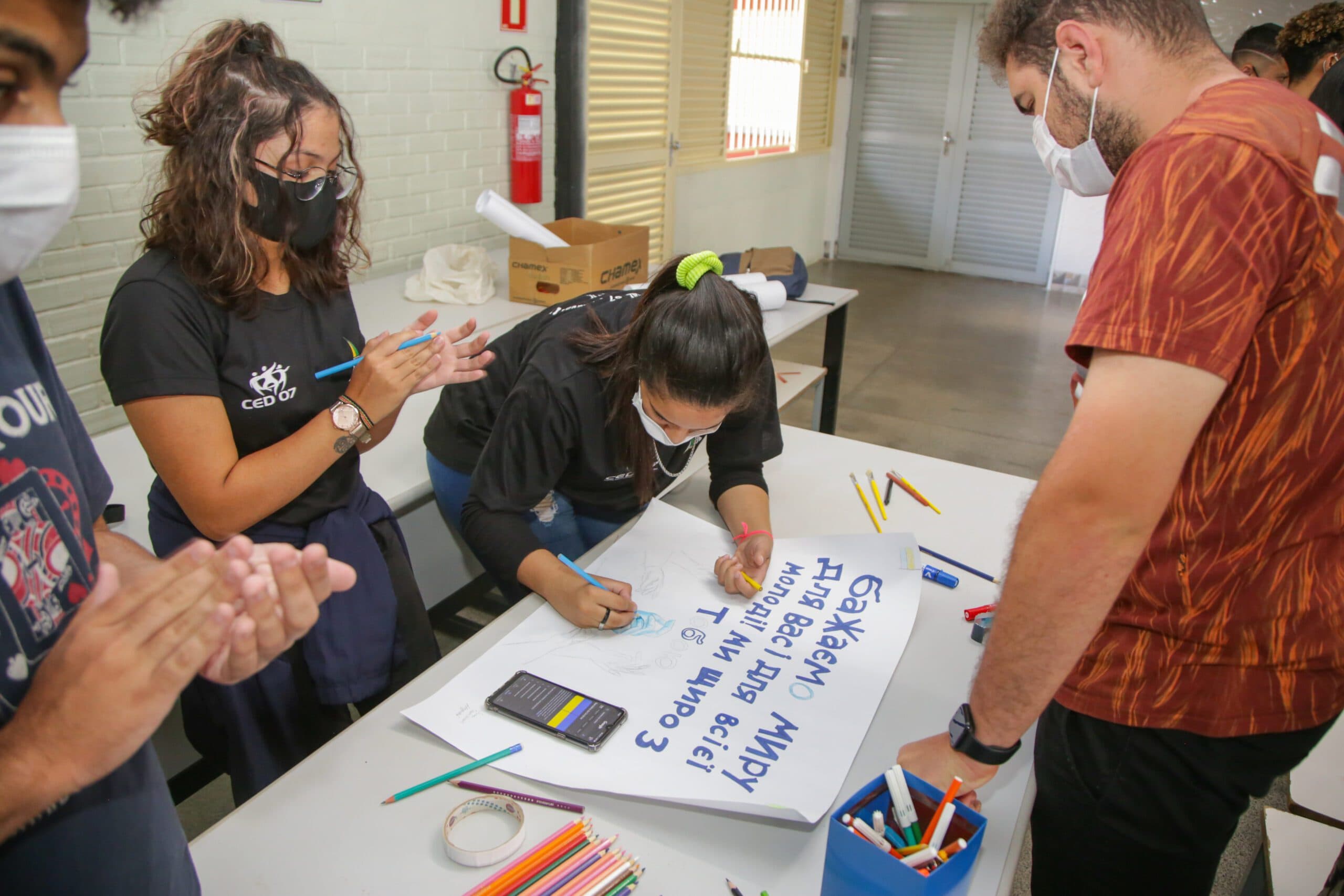 Estudantes do DF mandam mensagem de solidariedade aos ucranianos