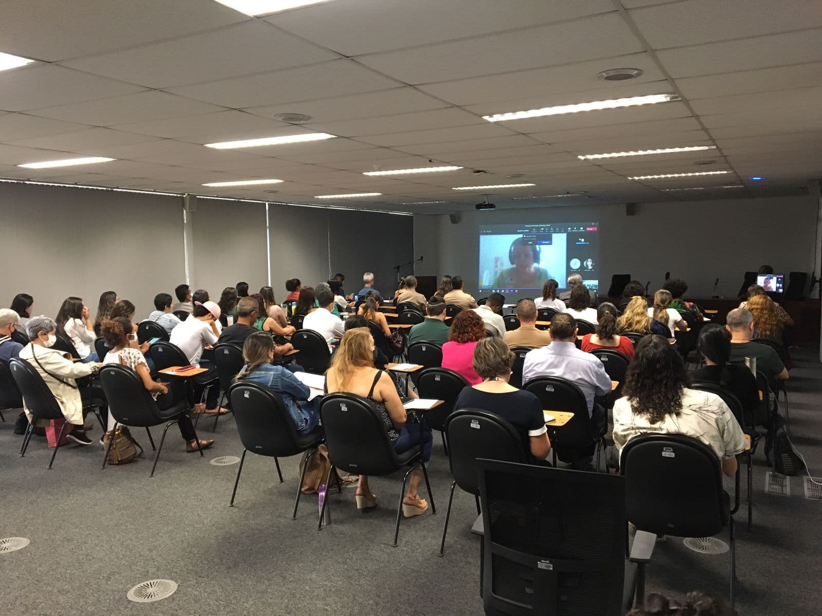 Educadores Ambientais elaboram carta de intenções