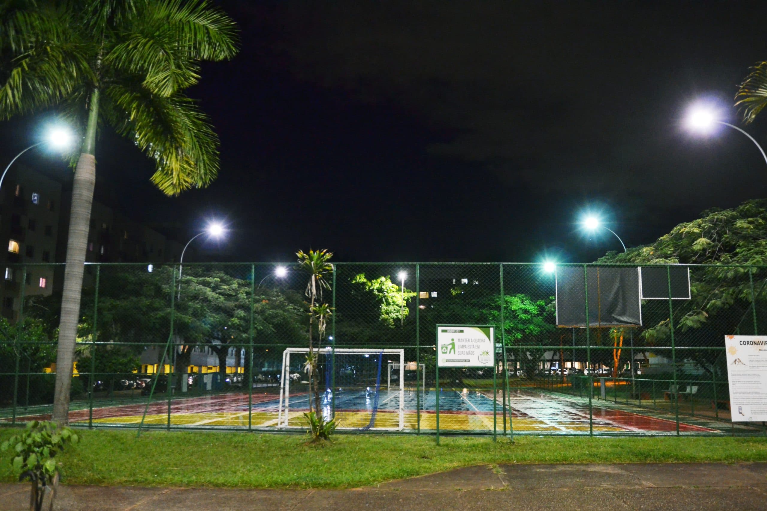 Quadra no Sudoeste fica mais clara e segura com iluminação em LED