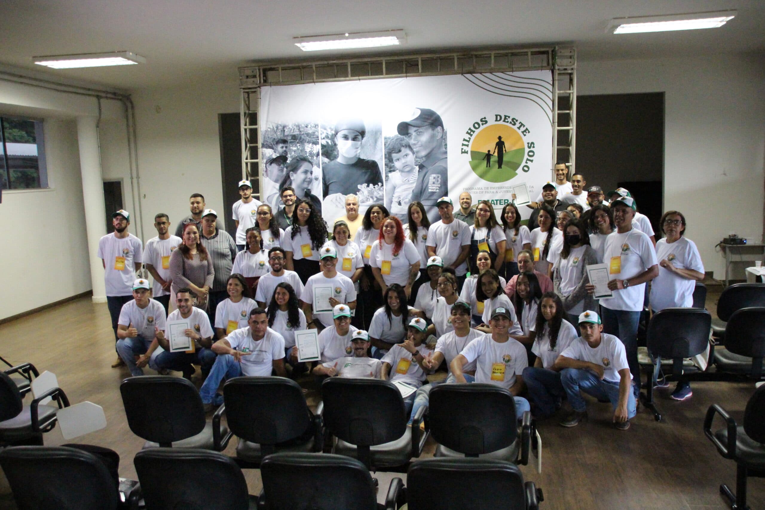 Programa Filhos Deste Solo forma 60 jovens em empreendedorismo
