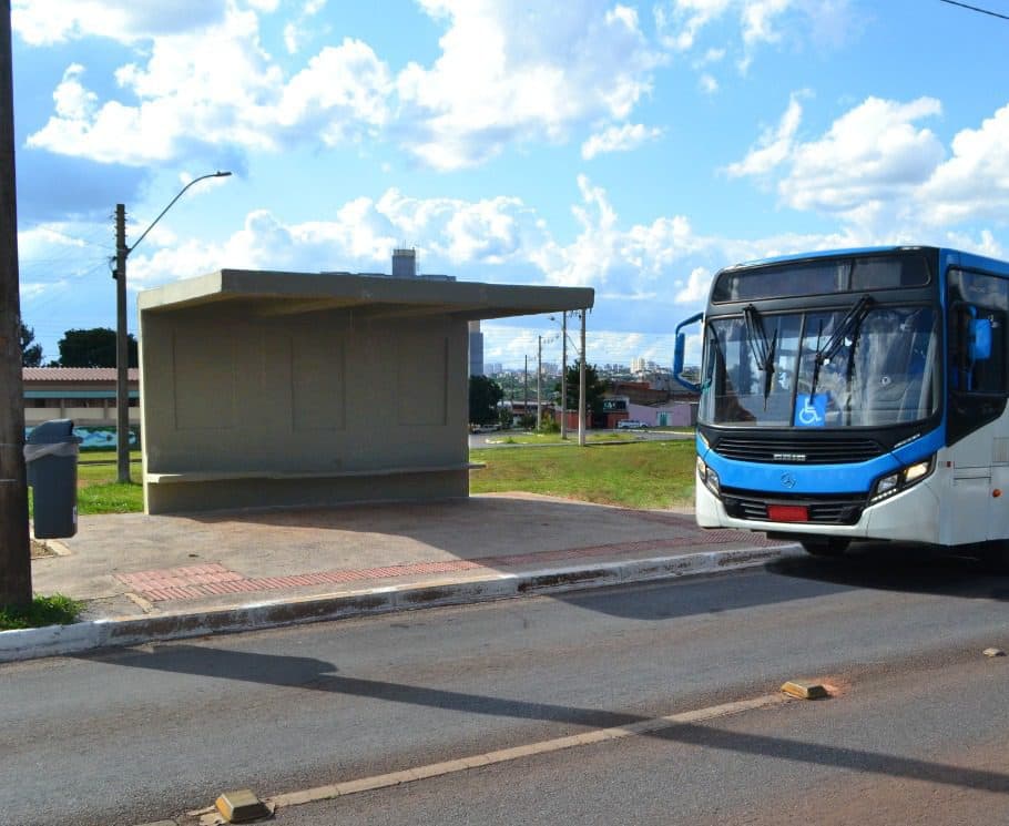 DF recebe mais de 550 novos abrigos de ônibus em 2022