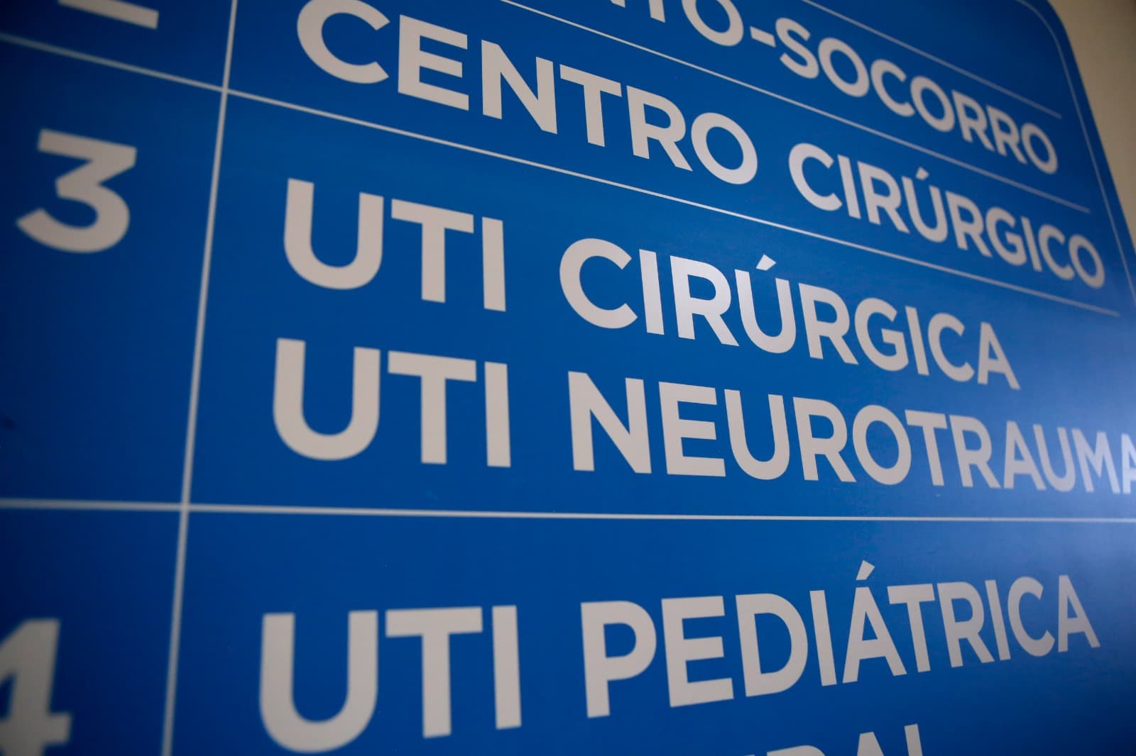Projeto UTIs Brasileiras premia unidade do Hospital de Base
