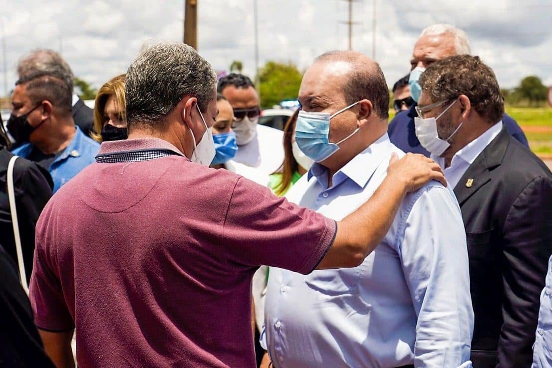 Em visita ao Gama, governador anuncia reforma da UBS 7