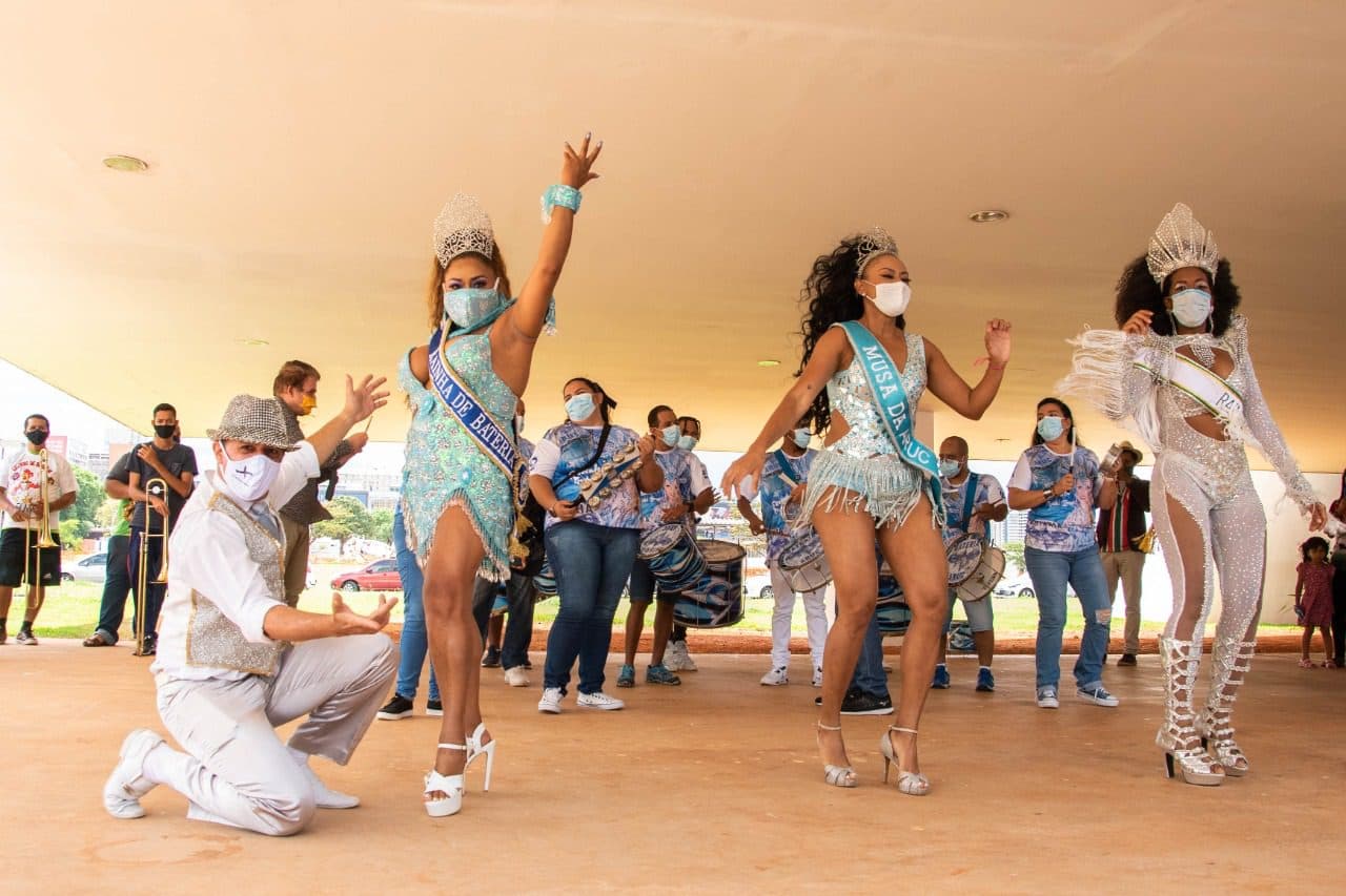 Programação online celebra Carnaval em 2022