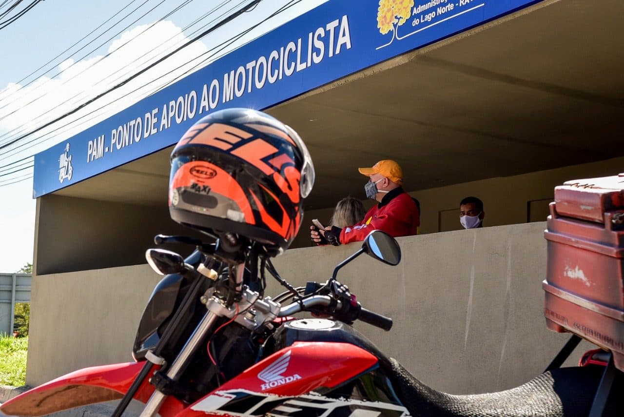 Mais conforto para a rotina dos motoboys no Lago Norte