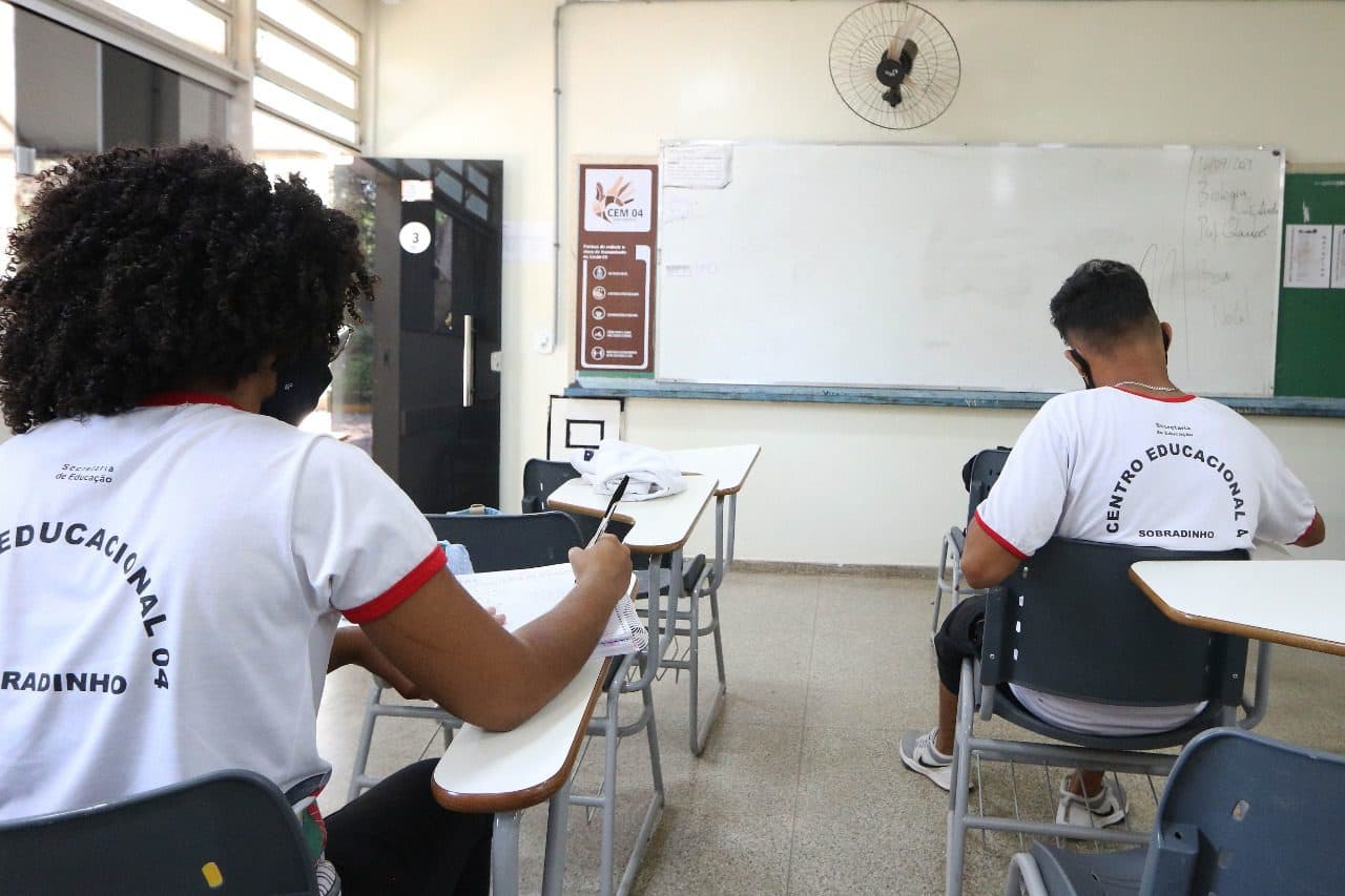 Programa de estágio abre inscrição para nível médio, técnico e superior