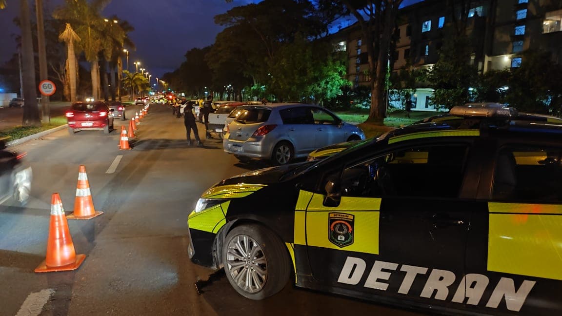 Detran-DF divulga balanço parcial da Operação Boas Festas