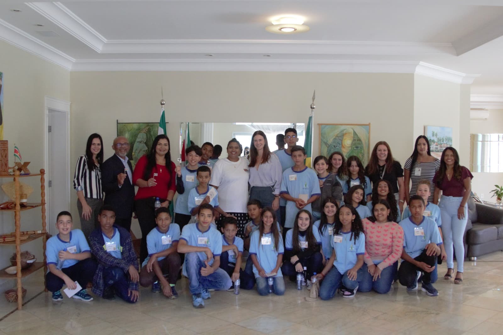 Estudantes de Brazlândia aprendem sobre a cultura do Suriname