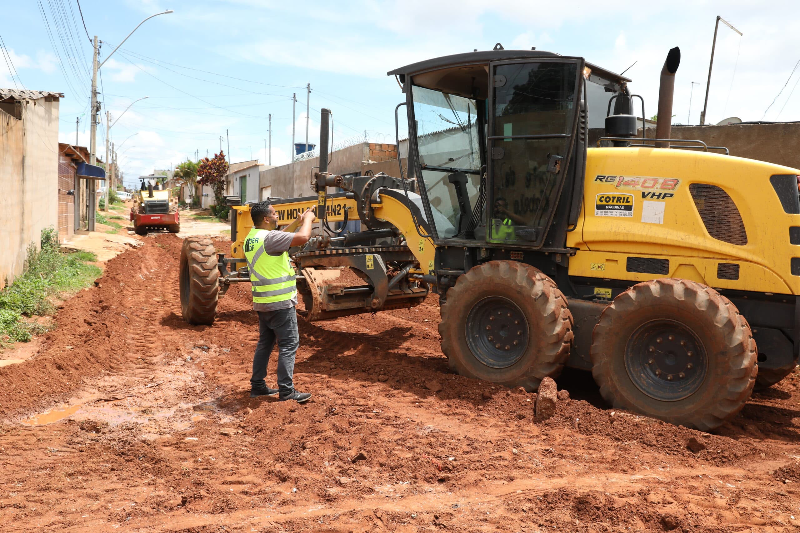 Força-tarefa atende moradores afetados pelas chuvas no Sol Nascente