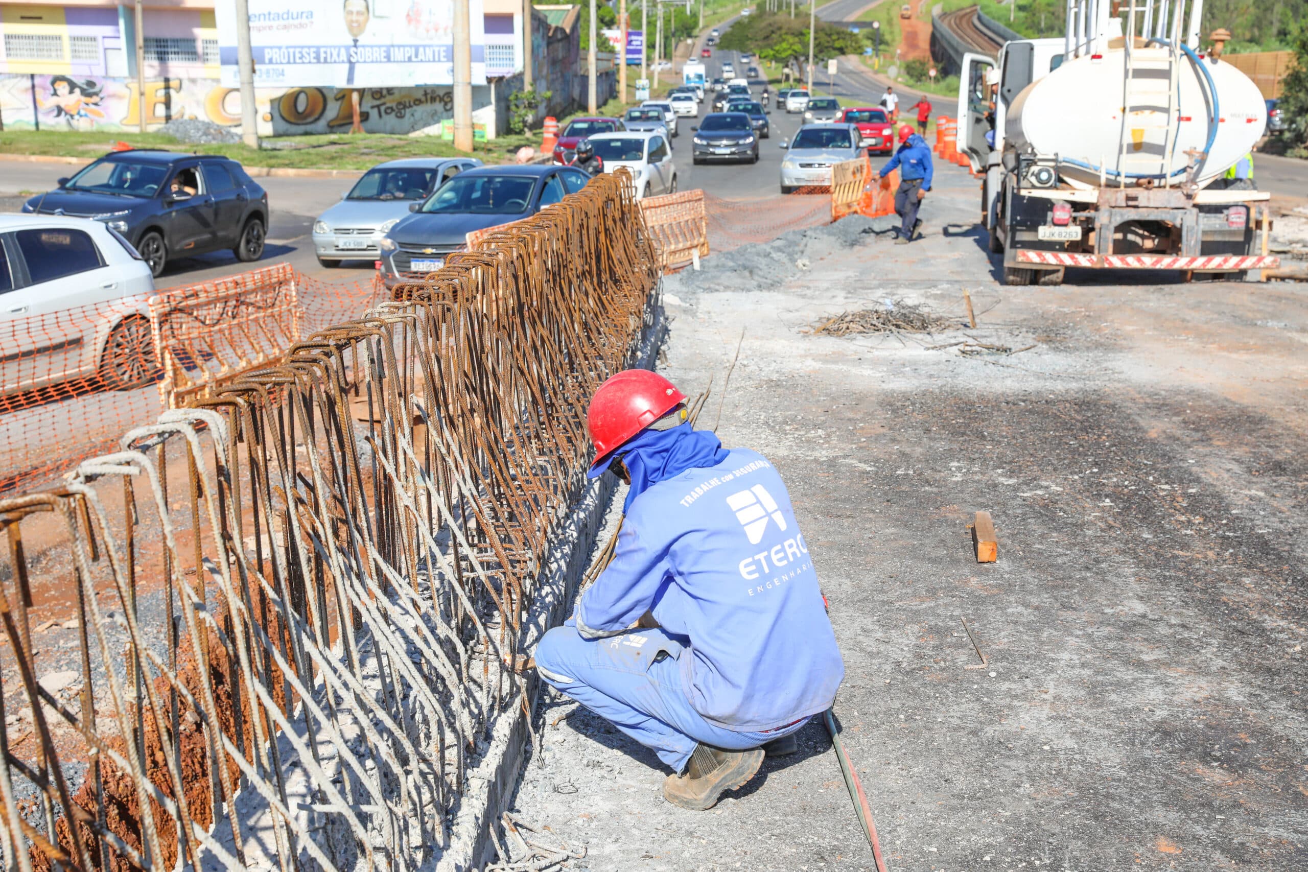 Alça do BRT no Túnel de Taguatinga já tem muretas de segurança