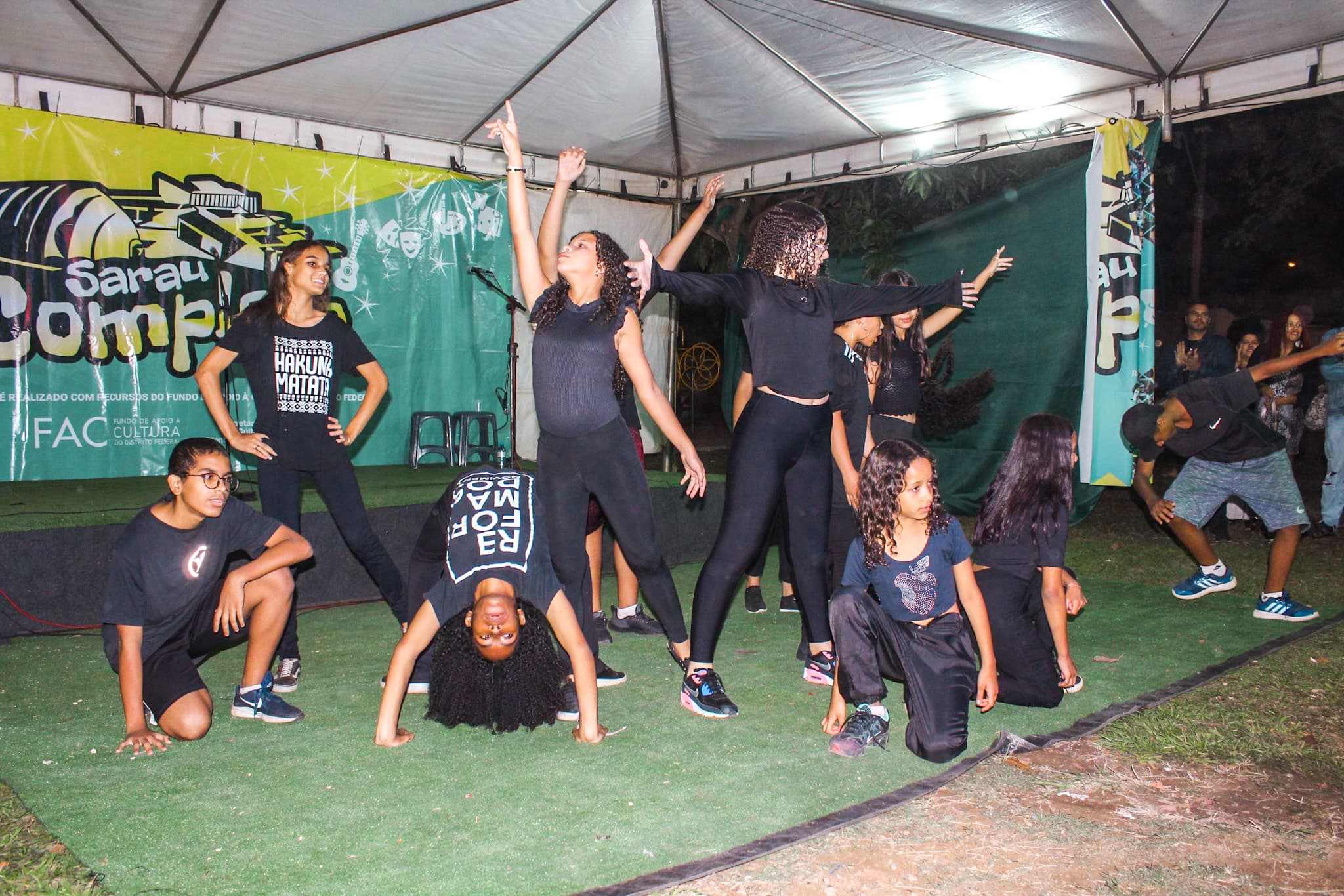 Música, dança e poesia em Samambaia nesta sexta (25)