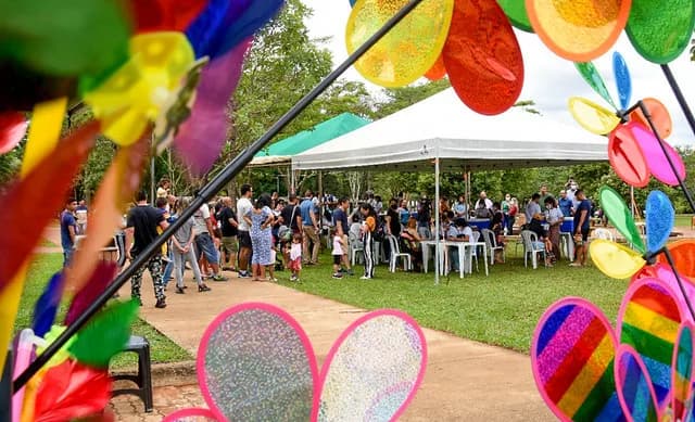 Zoo tem entrada gratuita para quem for se vacinar neste sábado