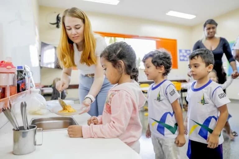 Compra para merenda escolar garante R$ 27 milhões para agricultura familiar