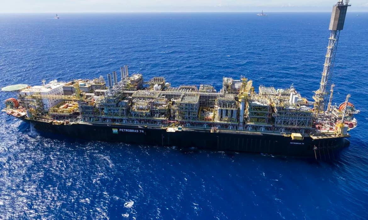 Petrobras instalará 11 novas plataformas no pré-sal até 2027
