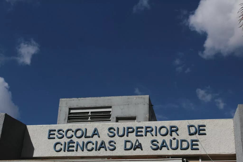 Inscrições abertas para cursos gratuitos de pós-graduação na área de saúde