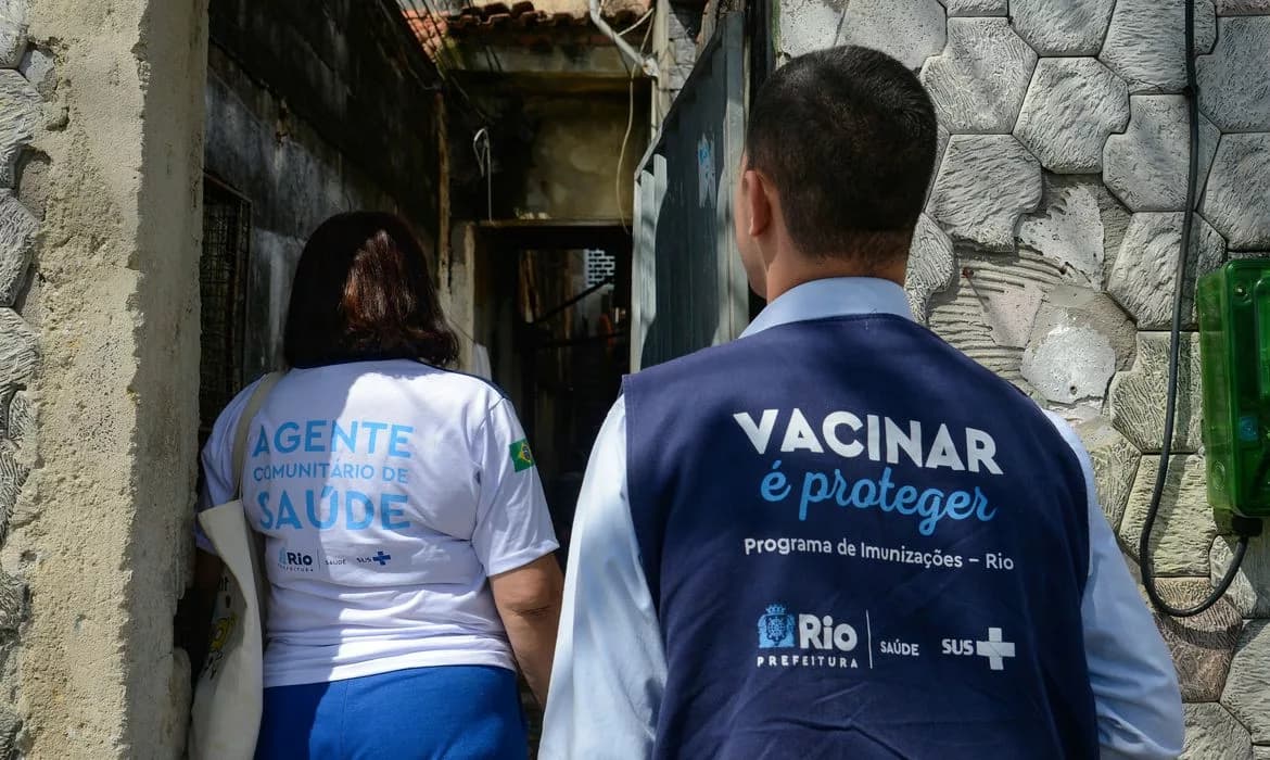 Agentes de saúde sofrem com violência nos territórios do país