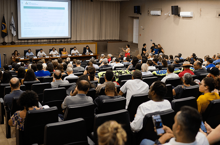 População marca presença em audiência pública sobre o Ppcub