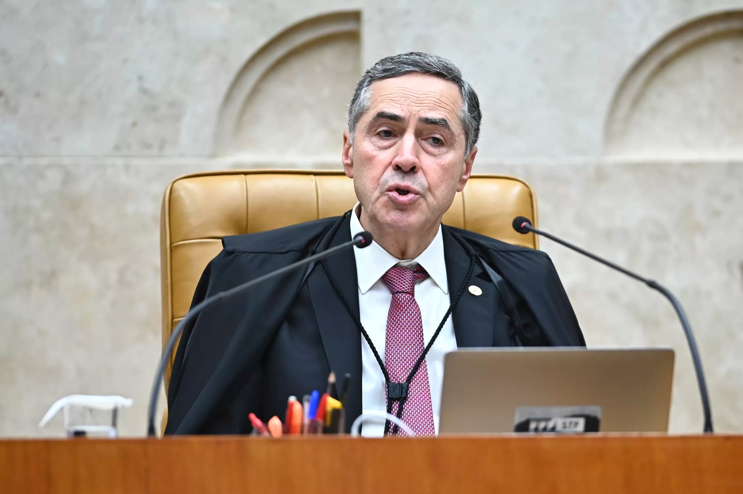 “Página virada”, diz Barroso sobre declarações de Musk contra Moraes