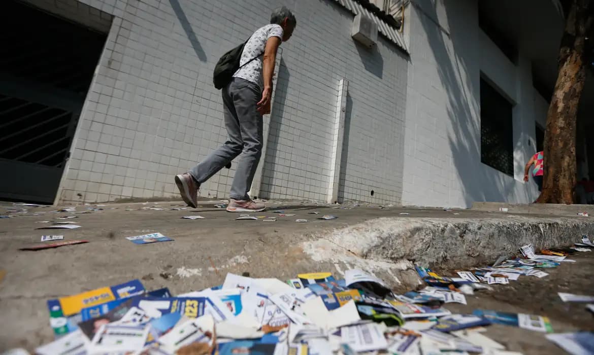 Segundo turno das Eleições registra 102 crimes eleitorais e 42 prisões em todo o país