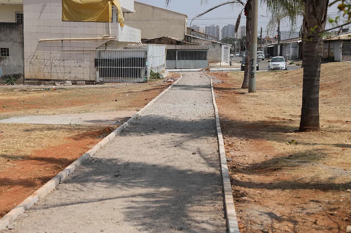 GDF Investe R$ 4 Milhões na Construção de Calçadas em Ceilândia para Melhorar Acessibilidade
