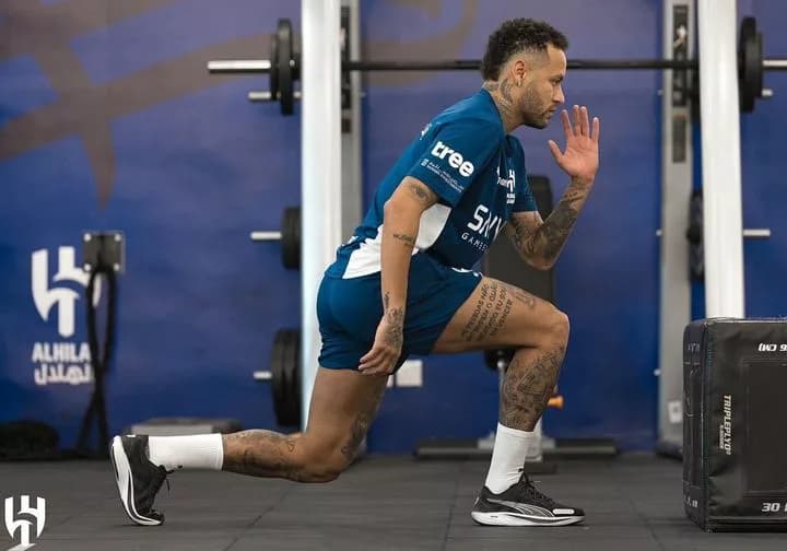 Neymar retorna aos treinos e se prepara para jogo importante pelo Al-Hilal