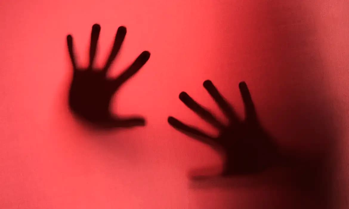 Pesquisa revela que 21% das mulheres brasileiras já foram ameaçadas de morte por parceiros