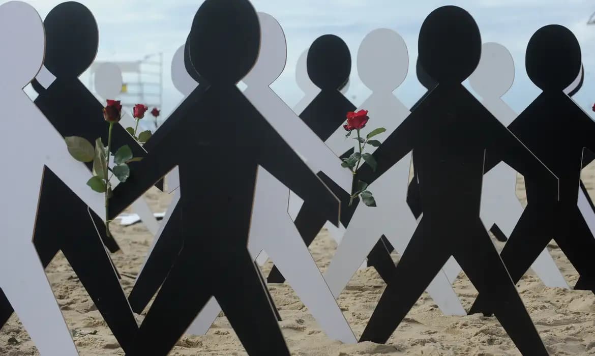 Relatório aponta desafios e avanços no combate ao racismo na gestão pública