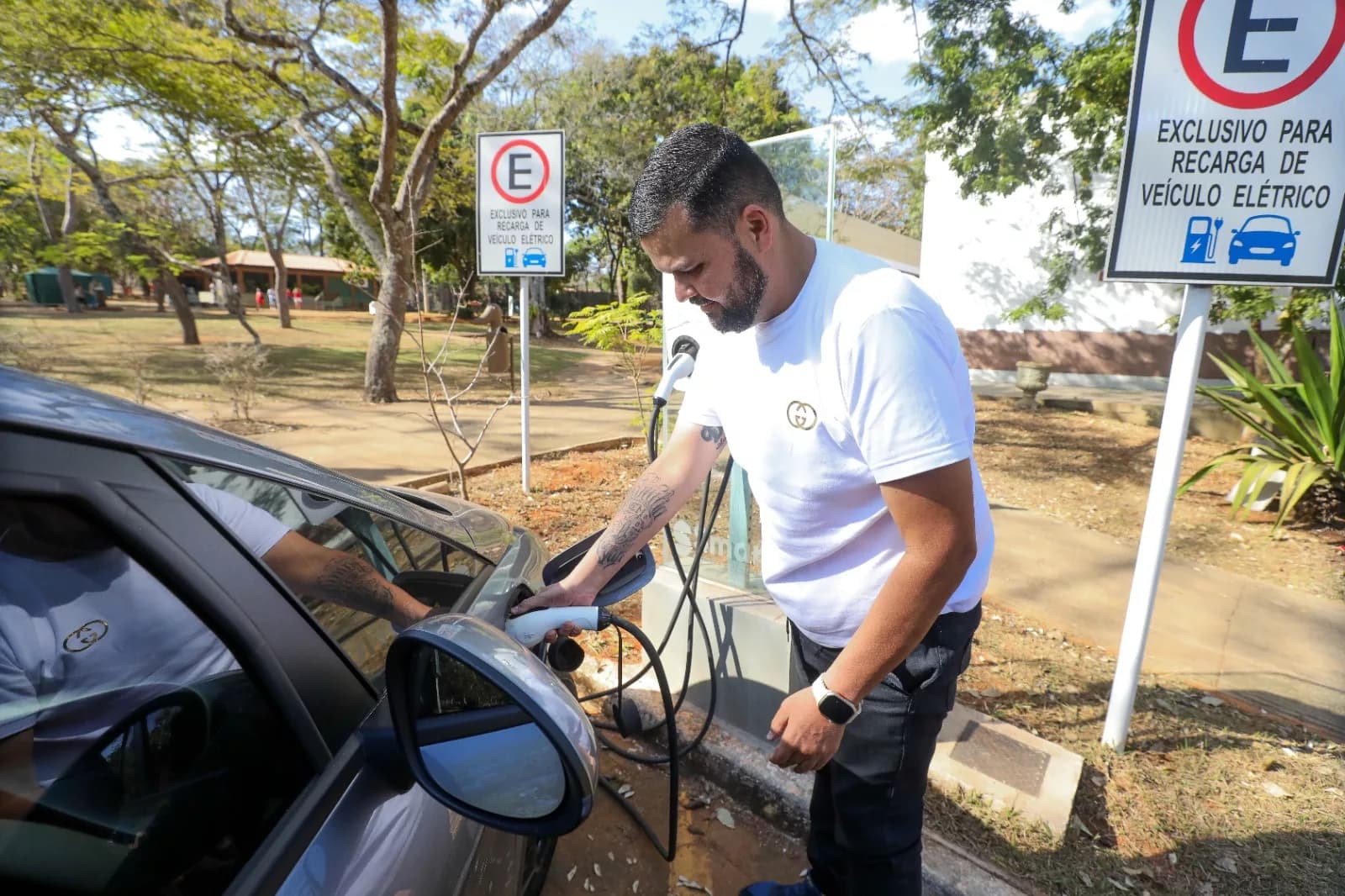 GDF retoma isenção do IPVA para veículos elétricos e híbridos comprados por venda direta