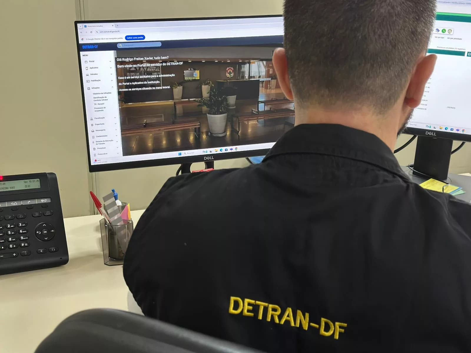 Raio atinge datacenter do Detran-DF e deixa serviços fora do ar