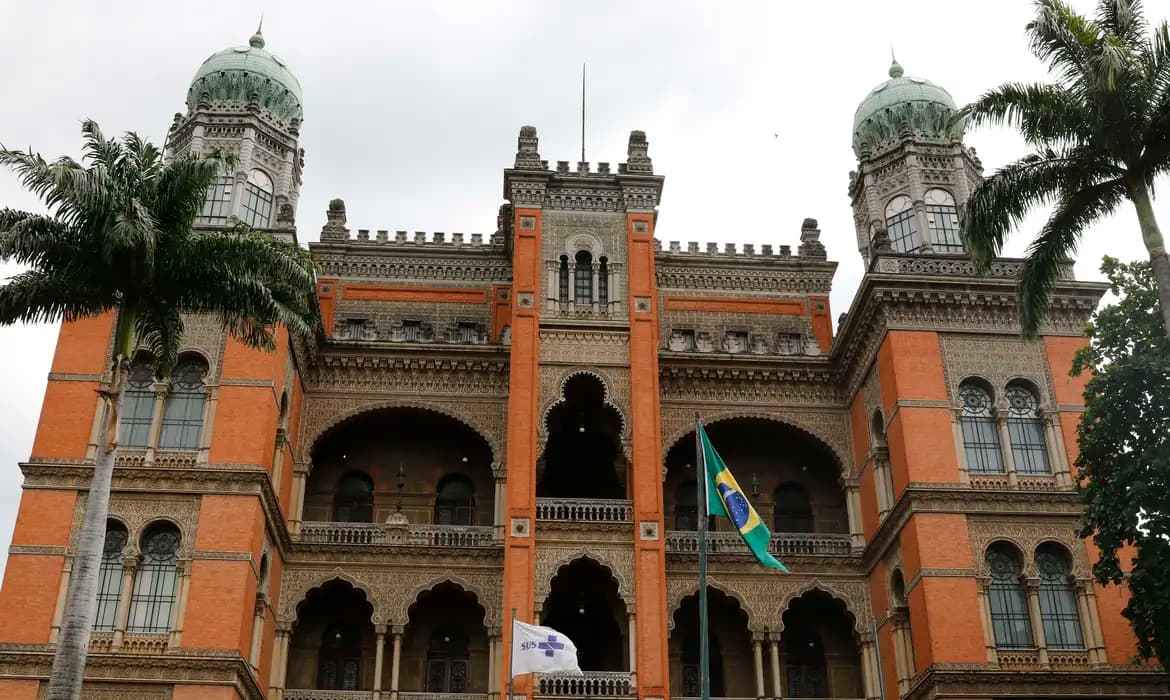Bolsa Família reduz mortalidade em pacientes com transtornos mentais, revela estudo da Fiocruz