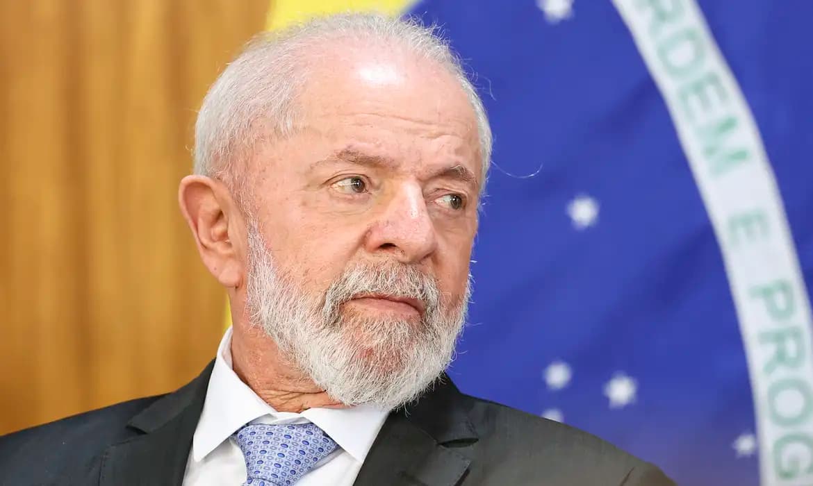 Brasil adota postura cautelosa diante da guerra comercial de Trump