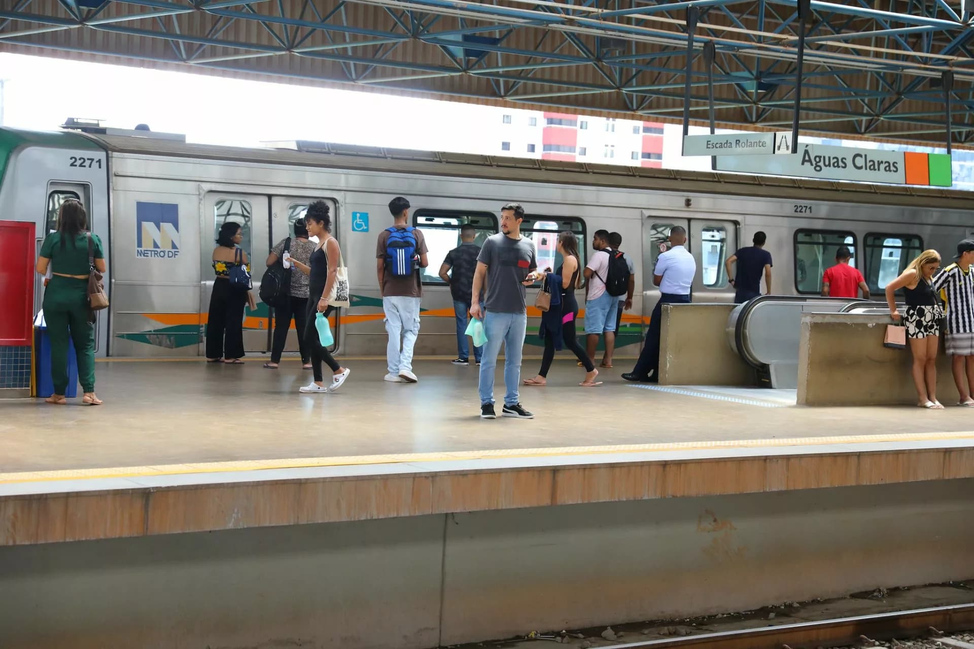 Metrô-DF bate recorde de passageiros e projeta expansão para 2025