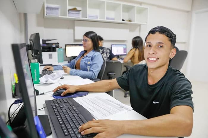 GDF abre 4.132 vagas de estágio para níveis médio, técnico e superior