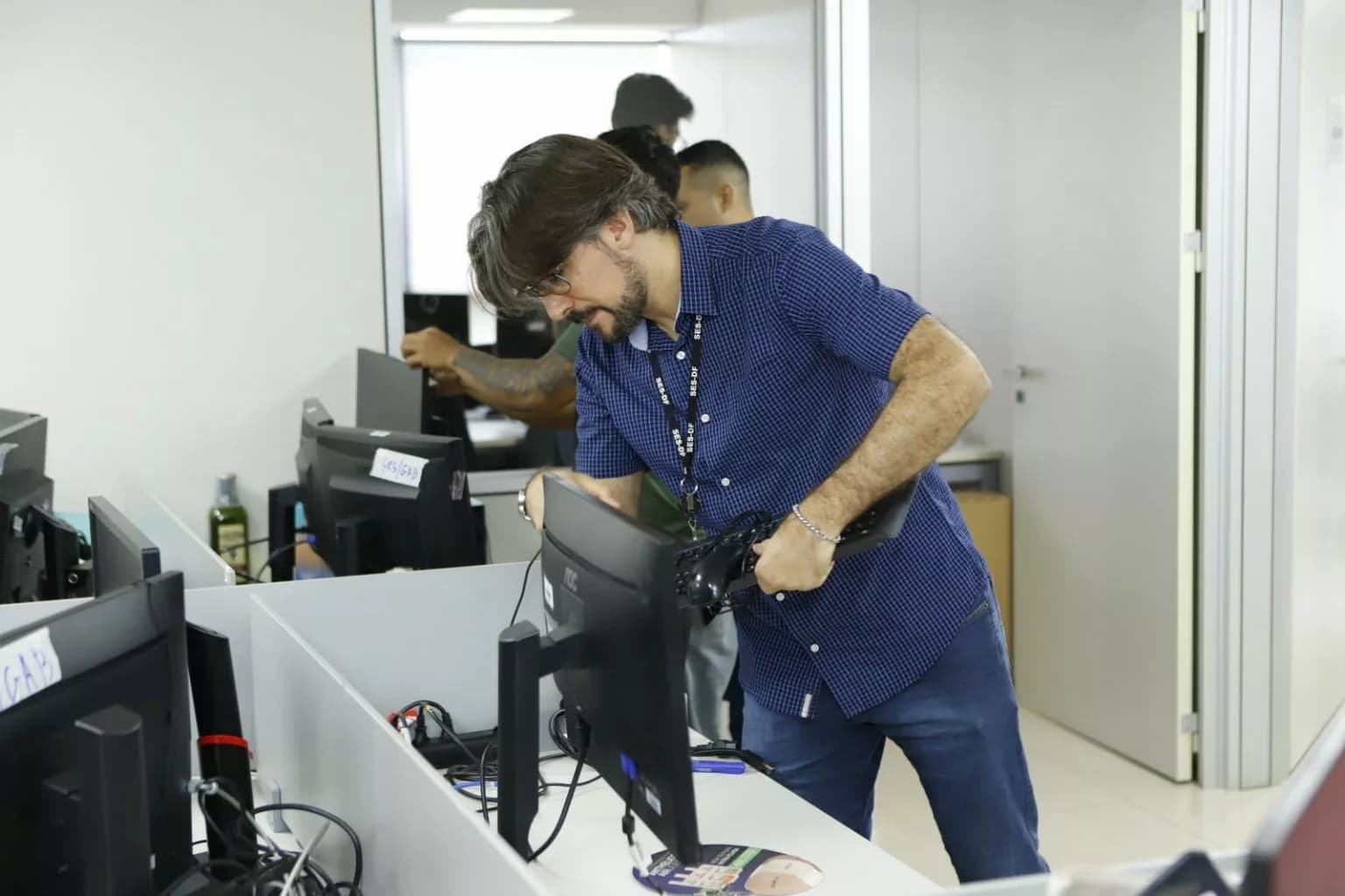Hospitais do DF modernizam atendimento com novos computadores
