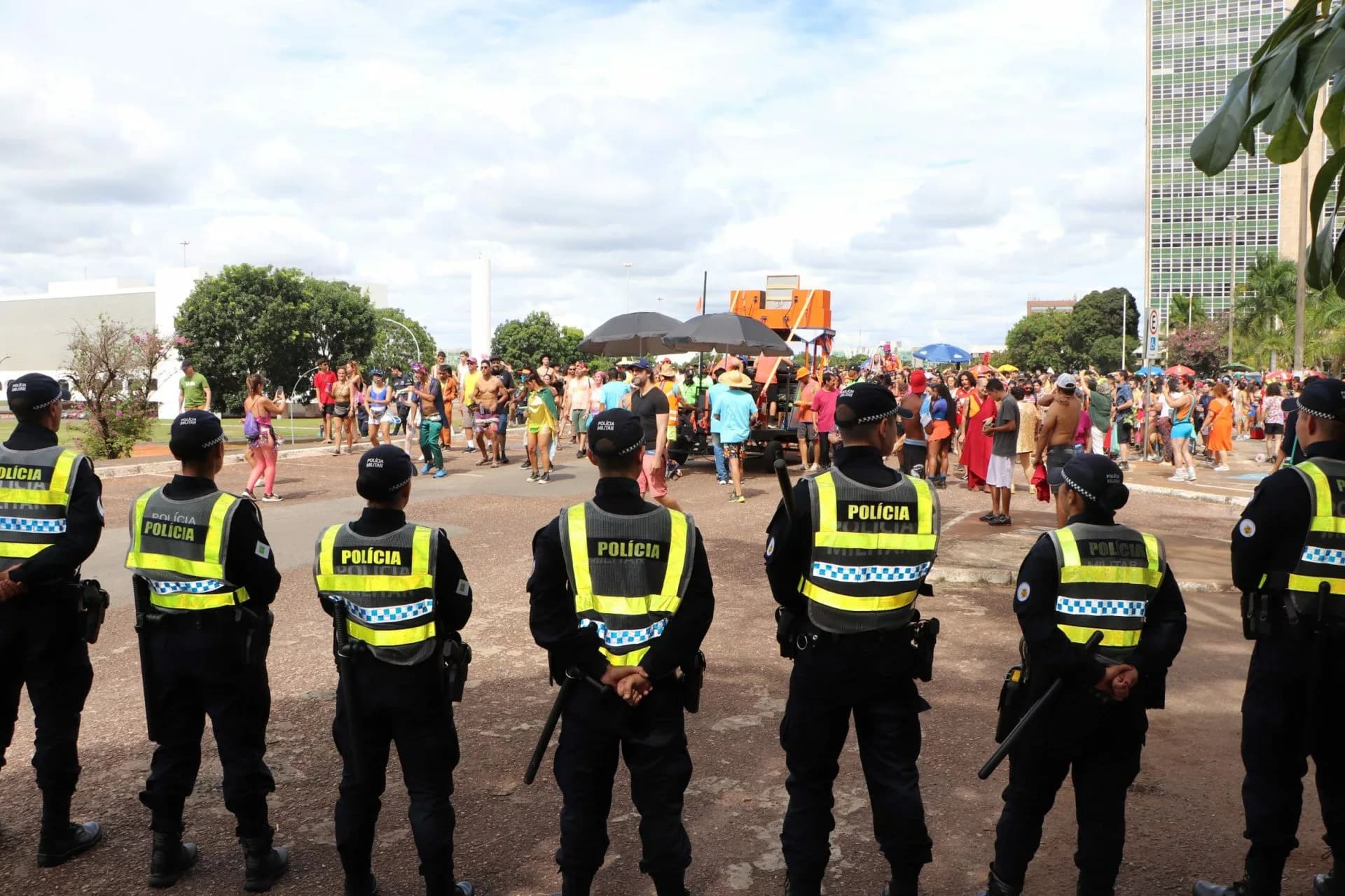 Carnaval no DF tem 51% menos registros policiais do que em 2024