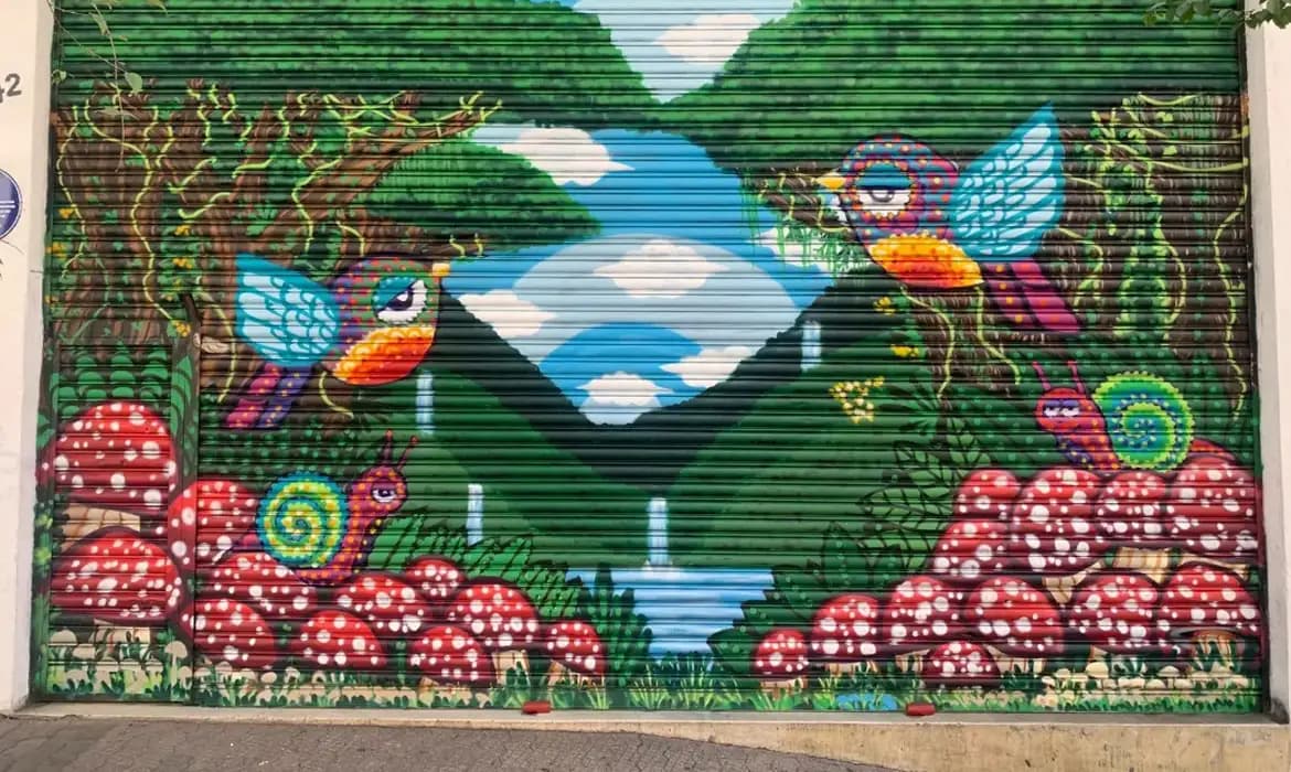 Exposição em SP critica política de drogas e seus impactos sociais e ambientais