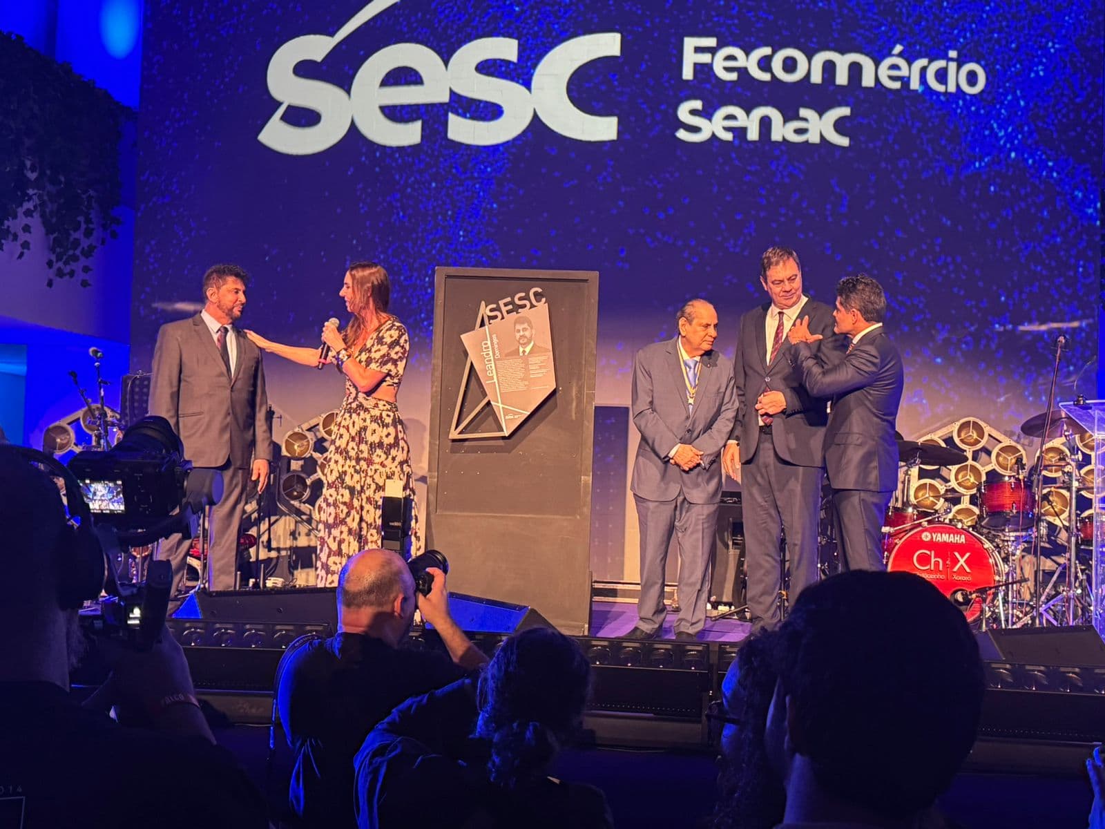 Sesc-DF inaugura moderna sede com Chitãozinho e Xororó e serviços à comunidade