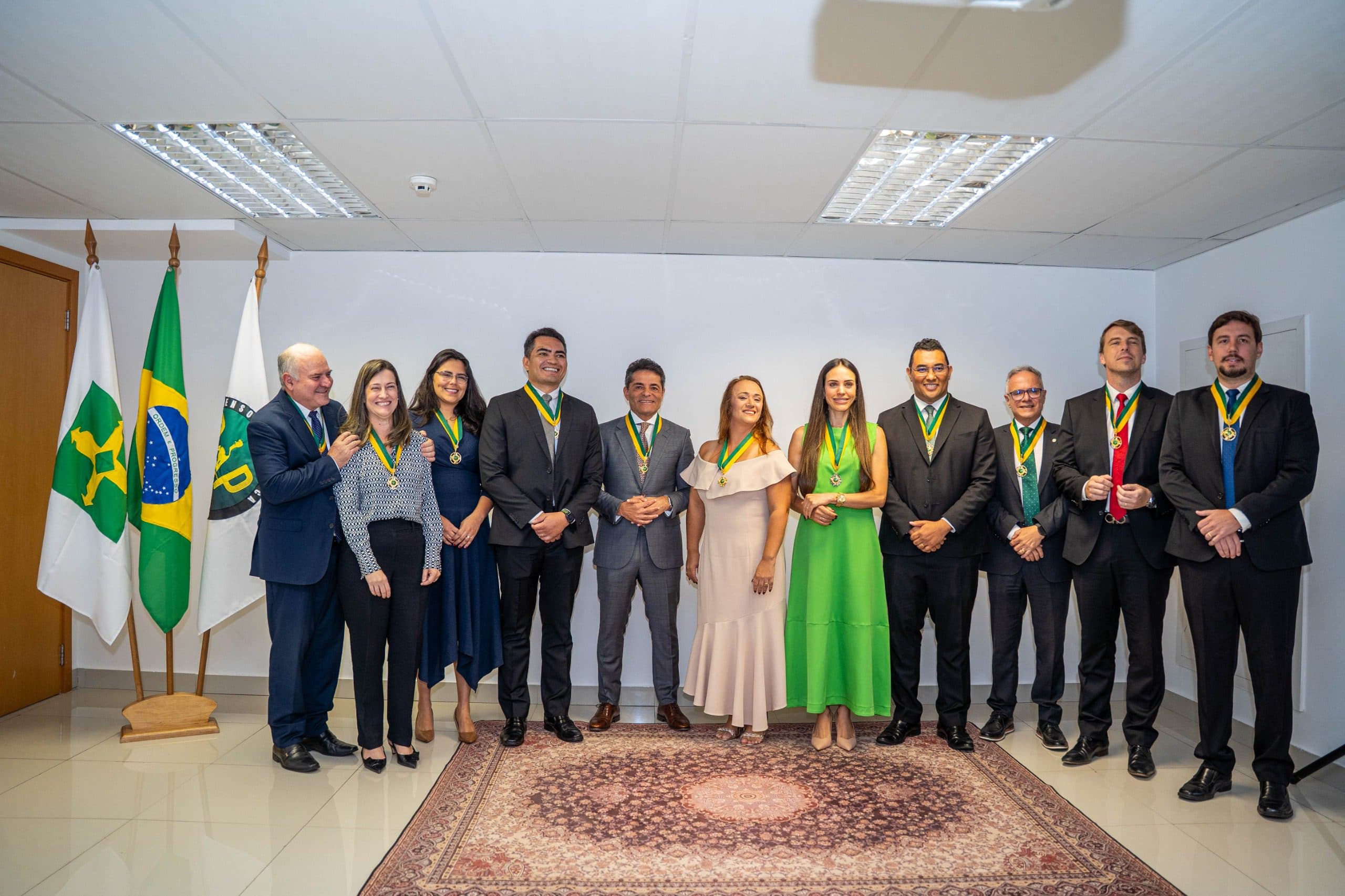 DPDF Homenageia Direitos Humanos e Cidadania com Entrega da Ordem do Mérito Defensorial