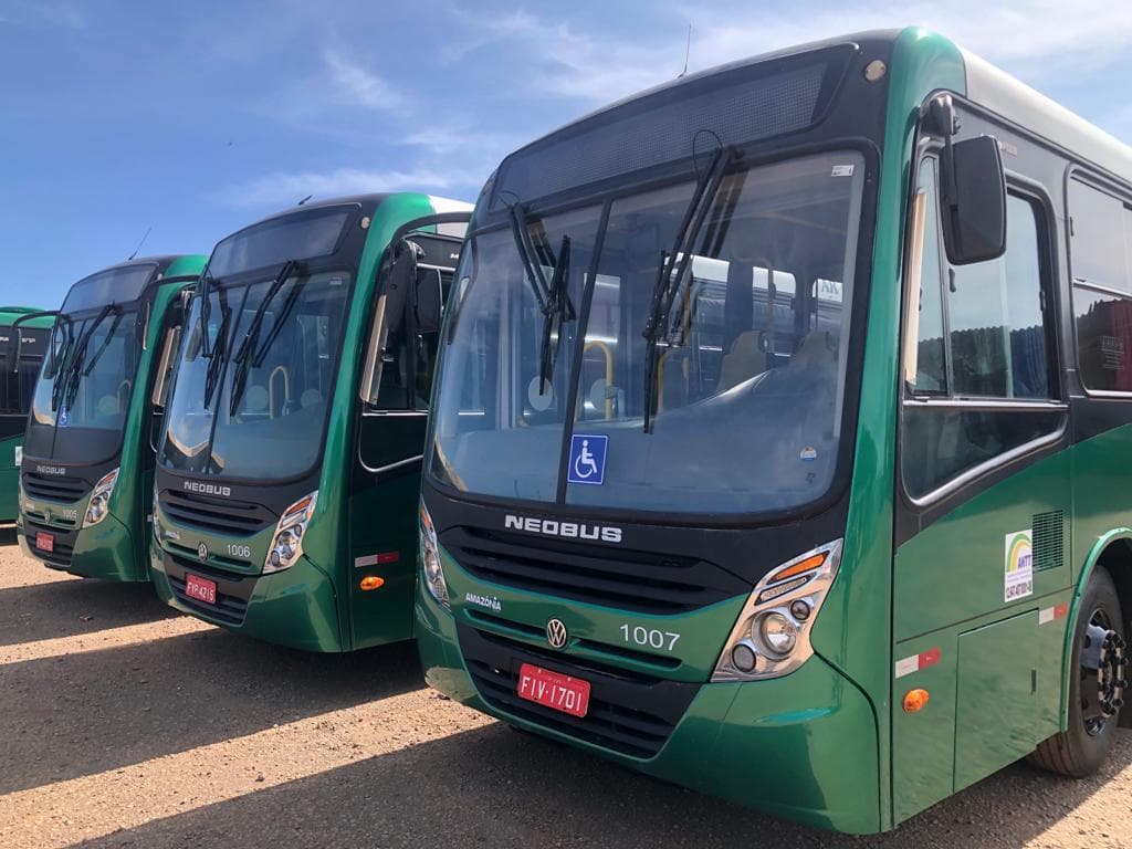 Mais ônibus para passageiros de Planaltina de Goiás