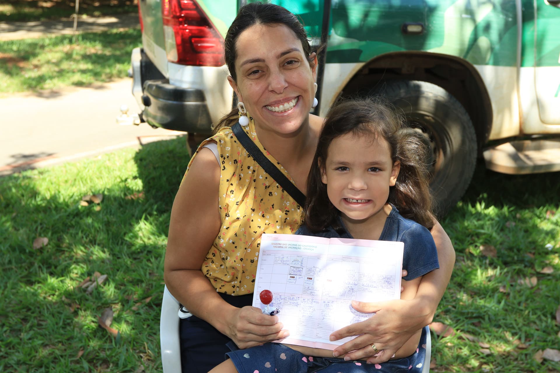 Vacinação contra gripe em parque atrai famílias no Guará