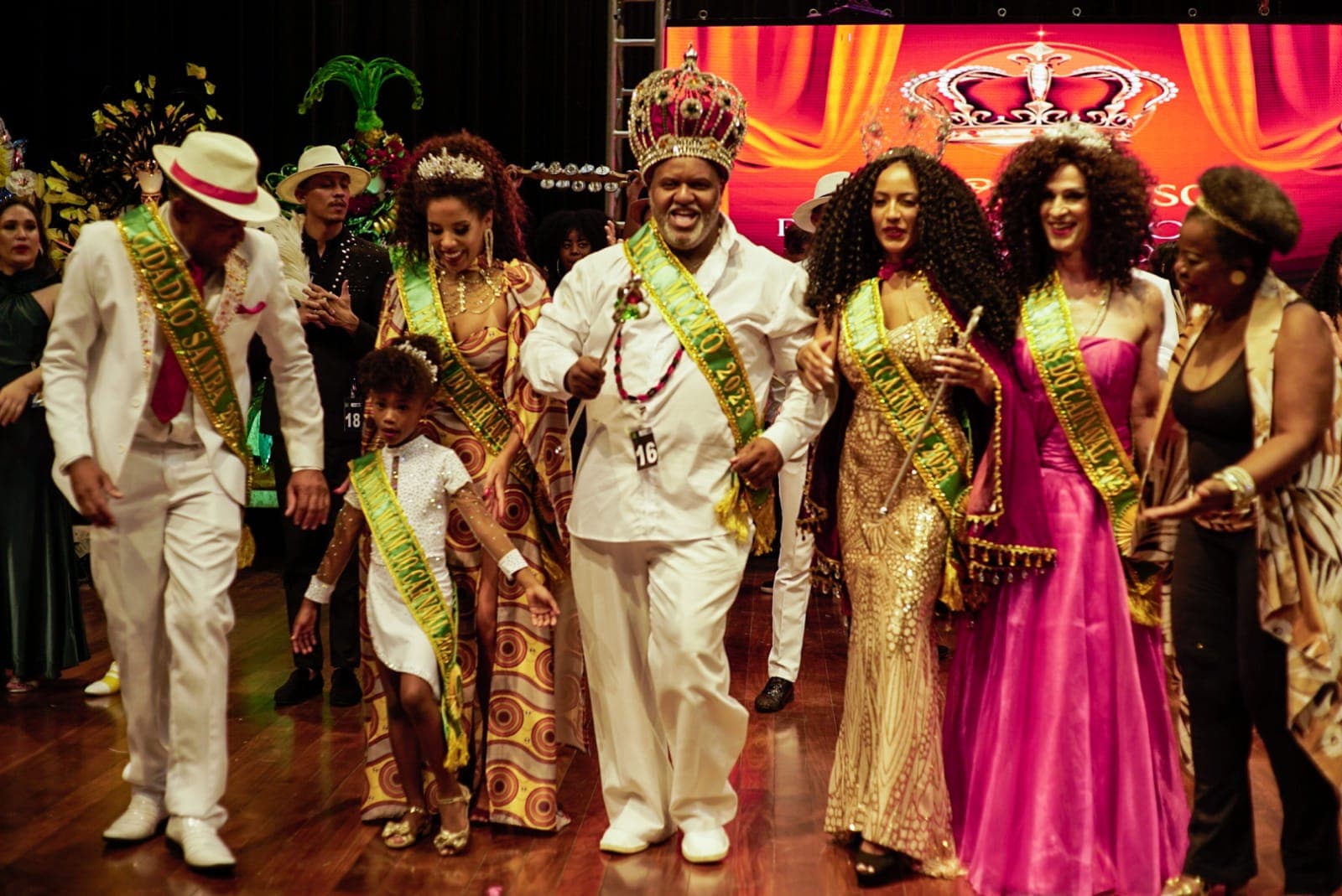 Eleita a corte que vai brilhar na Passarela do Samba