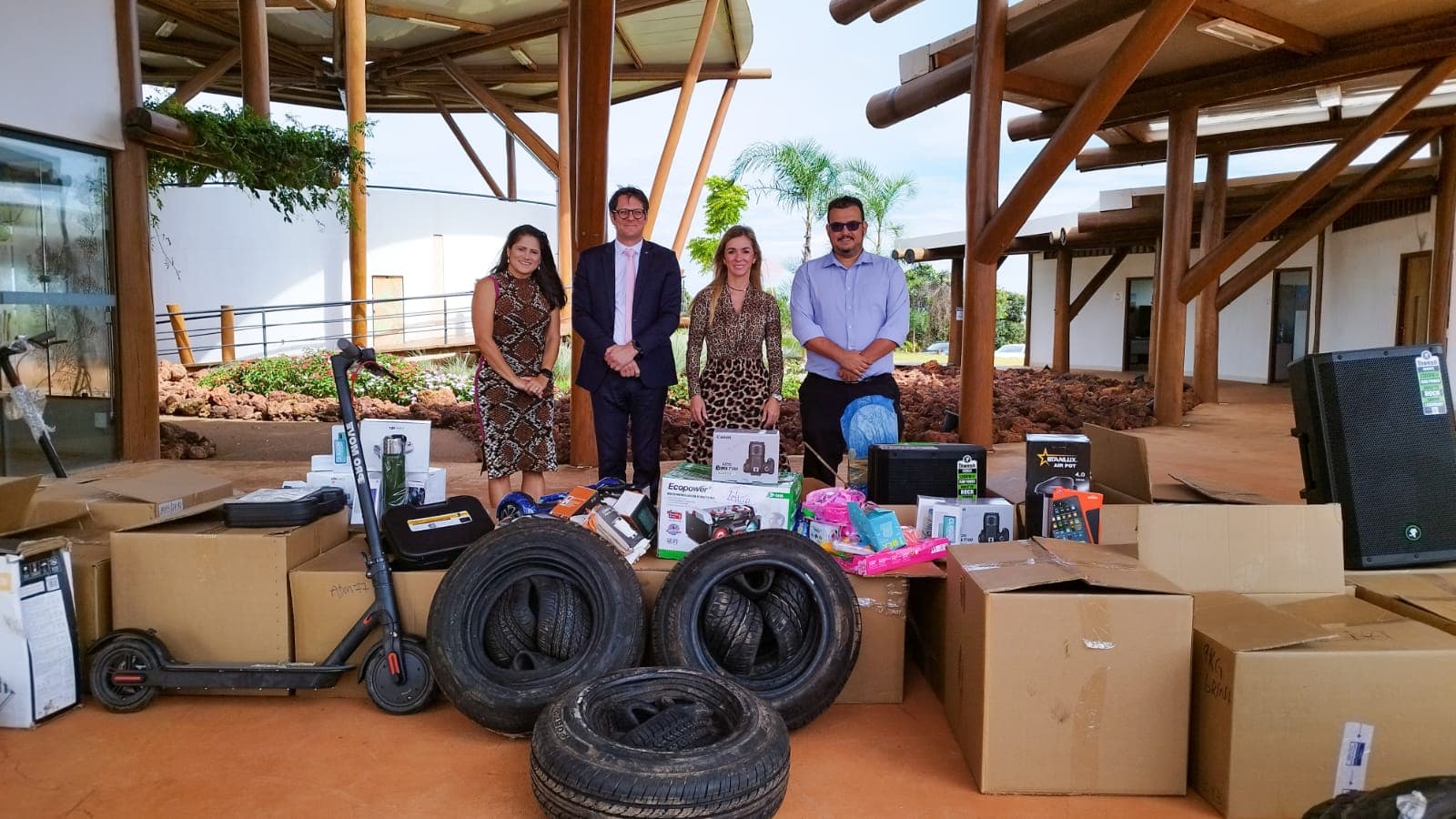 Jardim Botânico de Brasília recebe doação de mercadorias apreendidas