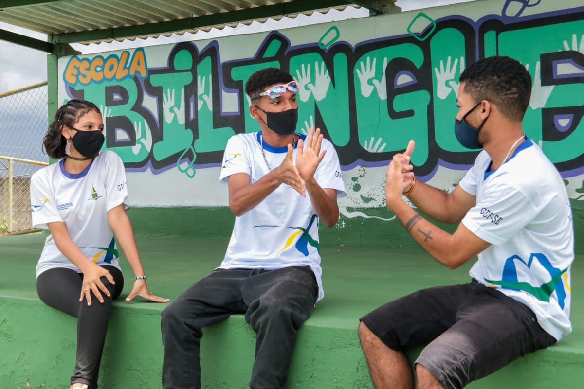 Há vagas na Escola Bilíngue Libras de Taguatinga