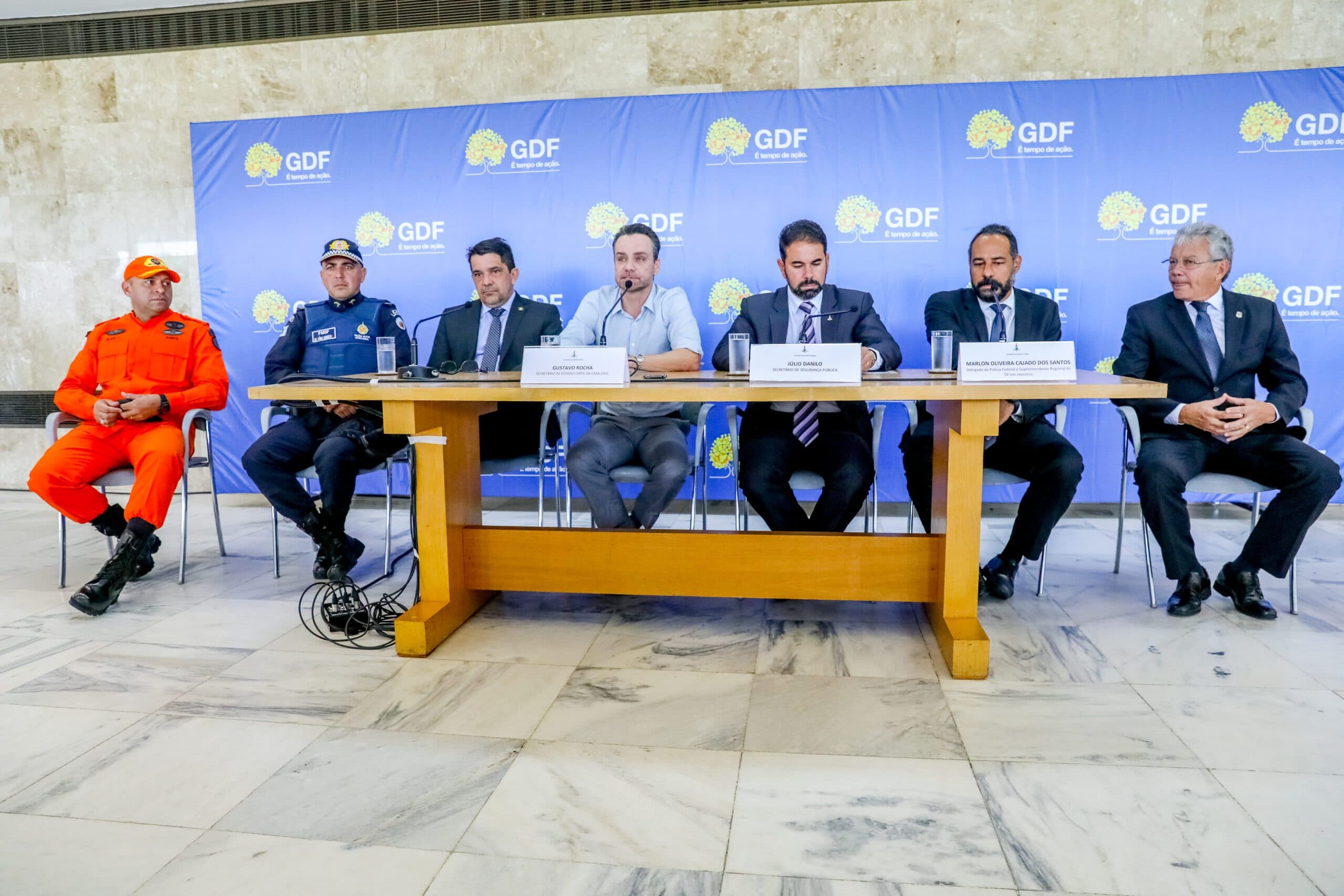 Forças de segurança estimam 300 mil pessoas na posse de Lula